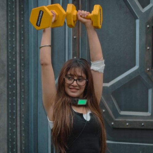 jinkalkhapare's tweet photo. Every challenge, every task she performed by with Grace 

UNSTOPPABLE SHIVANGI #ShivangiJoshi @shivangijoshi10 https://t.co/Di2pRBpmmH