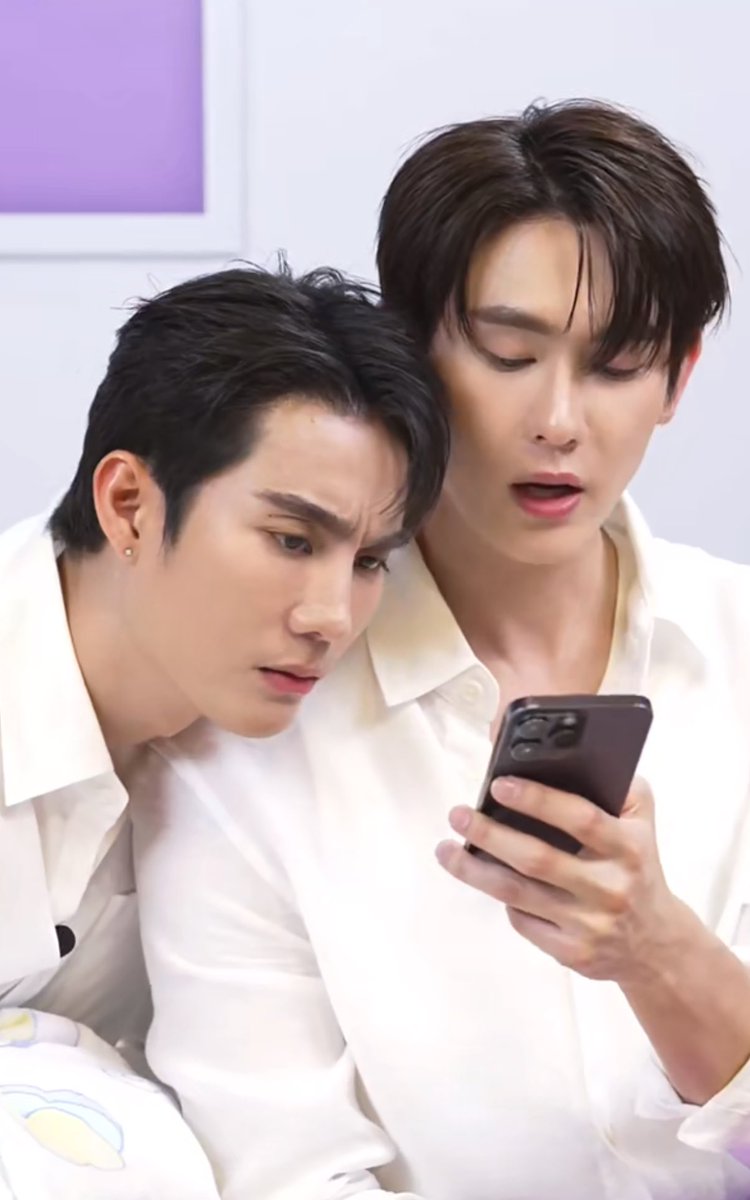 chattida_bassa's tweet photo. ฟิลแบบ ปป ตามดูคลิปลูกที่คุณครูส่งมาในไลน์กลุ่มผู้ปกครอง แล้วหามาฟ็อกซ์ไม่เจอ ไม่รู้ว่าเข้าเรียนไหม อีกใจก็กลัวเมียวีนลูก เดี๋ยวตัวเองต้องรับกรรมแทน 🤣🤣🤣🤣

🦊🍅😂✨✨ https://t.co/5Fk3AHWzRd
