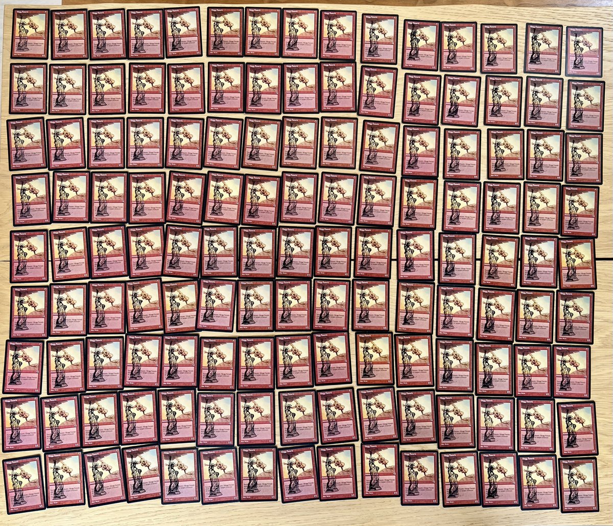 mtgbanding's tweet photo. strangest deck photo yet… nyc’s largest premodern event ever is tomorrow! https://t.co/VrjP3Smr8Q