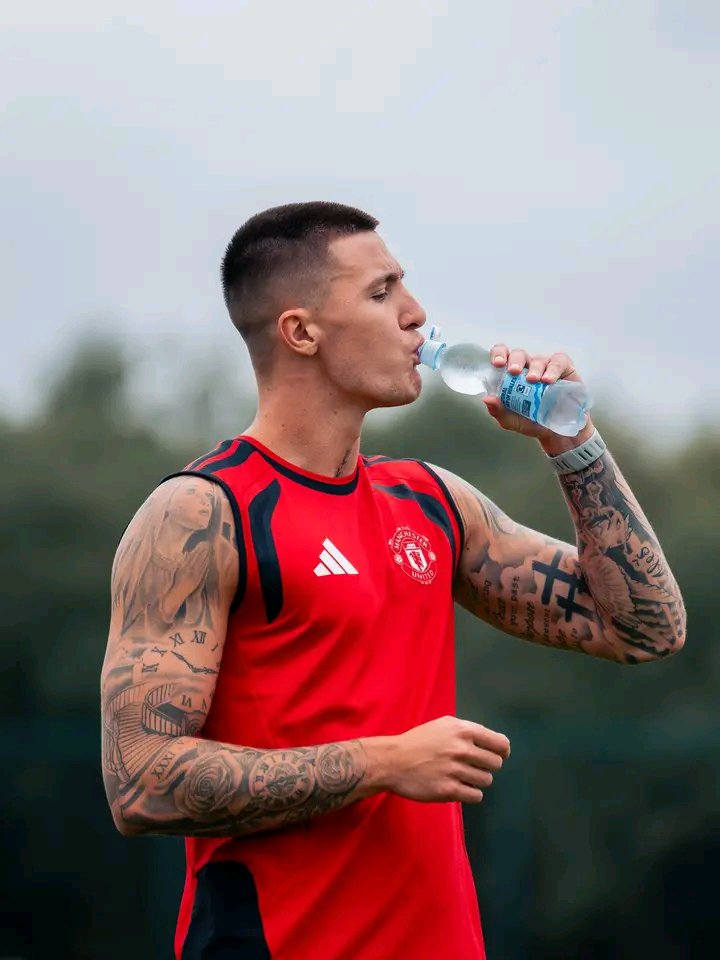 Sammydaguru's tweet photo. EPL defenders hope you are ready,⚽🦾✅ https://t.co/LoySwIVxDW