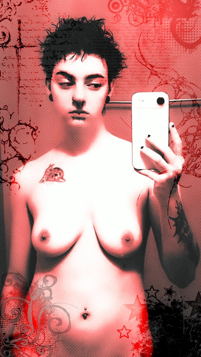lukapupz's tweet photo. ︵︵ ⠀◟ † ◞ ⠀︵︵

ꜰʀᴇꜱʜ ᴏᴜᴛ ᴛʜᴇ ꜱʜᴏᴡᴇʀ~
tboy tits are the best ;]
need to get my nips pierced!!

⟢ dms open for requests!

#ftmnsfw #fondling #ftm #tboy #nsfwtwtًً  #selling 

. ⁺‧₊˚ ཐི⋆♱⋆ཋྀ ˚₊‧⁺ . https://t.co/UeV2V61auI