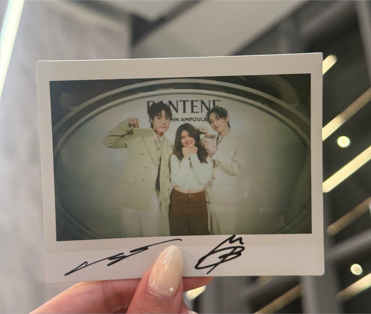 sspiika's tweet photo. Mission complete! ⭐️🩵🩷

@nnutdan @hongshihoshi03 
#nnutdan #hongshihoshi https://t.co/7hFJfd3fjs
