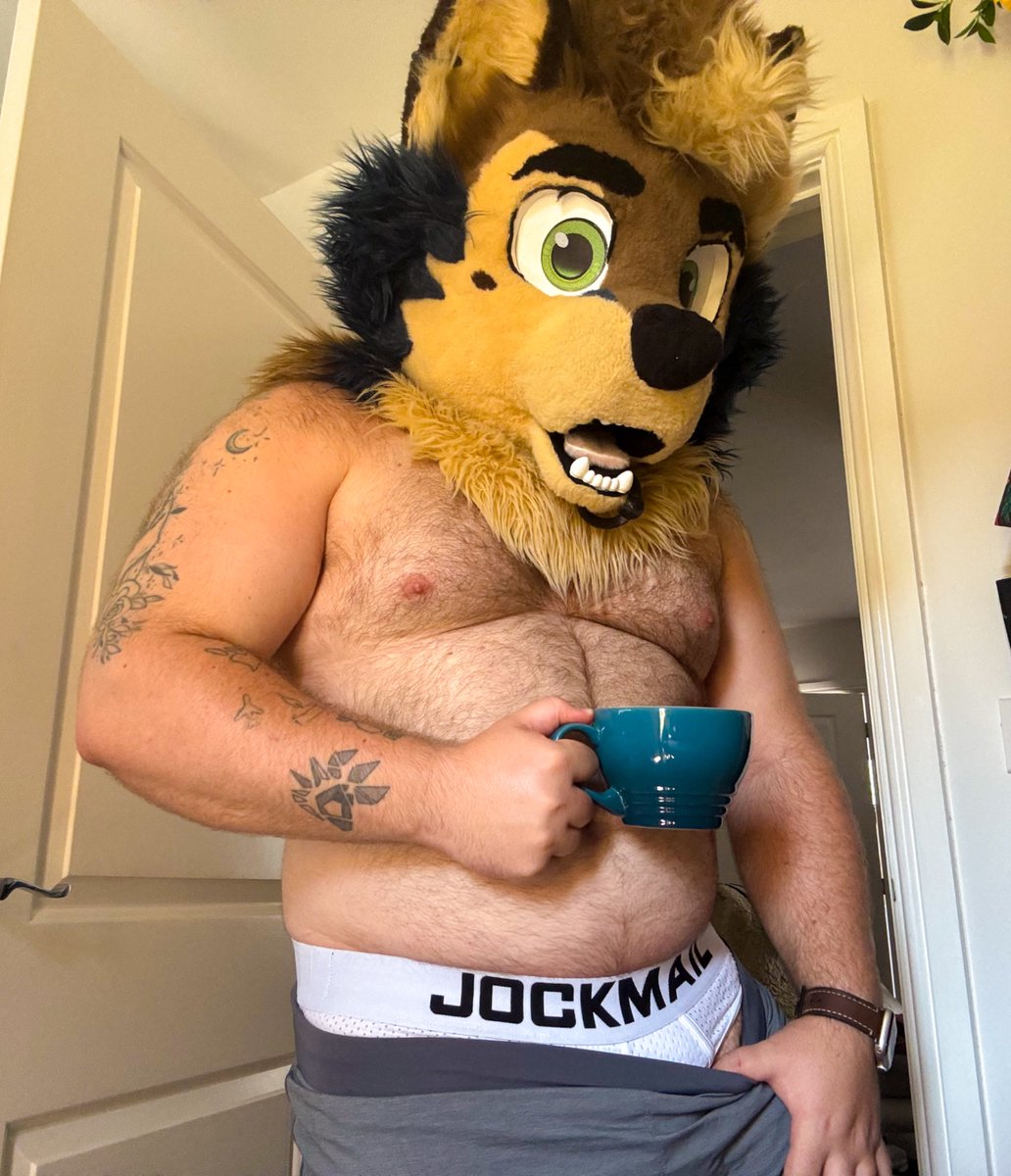 YiffYapYote tweet picture
