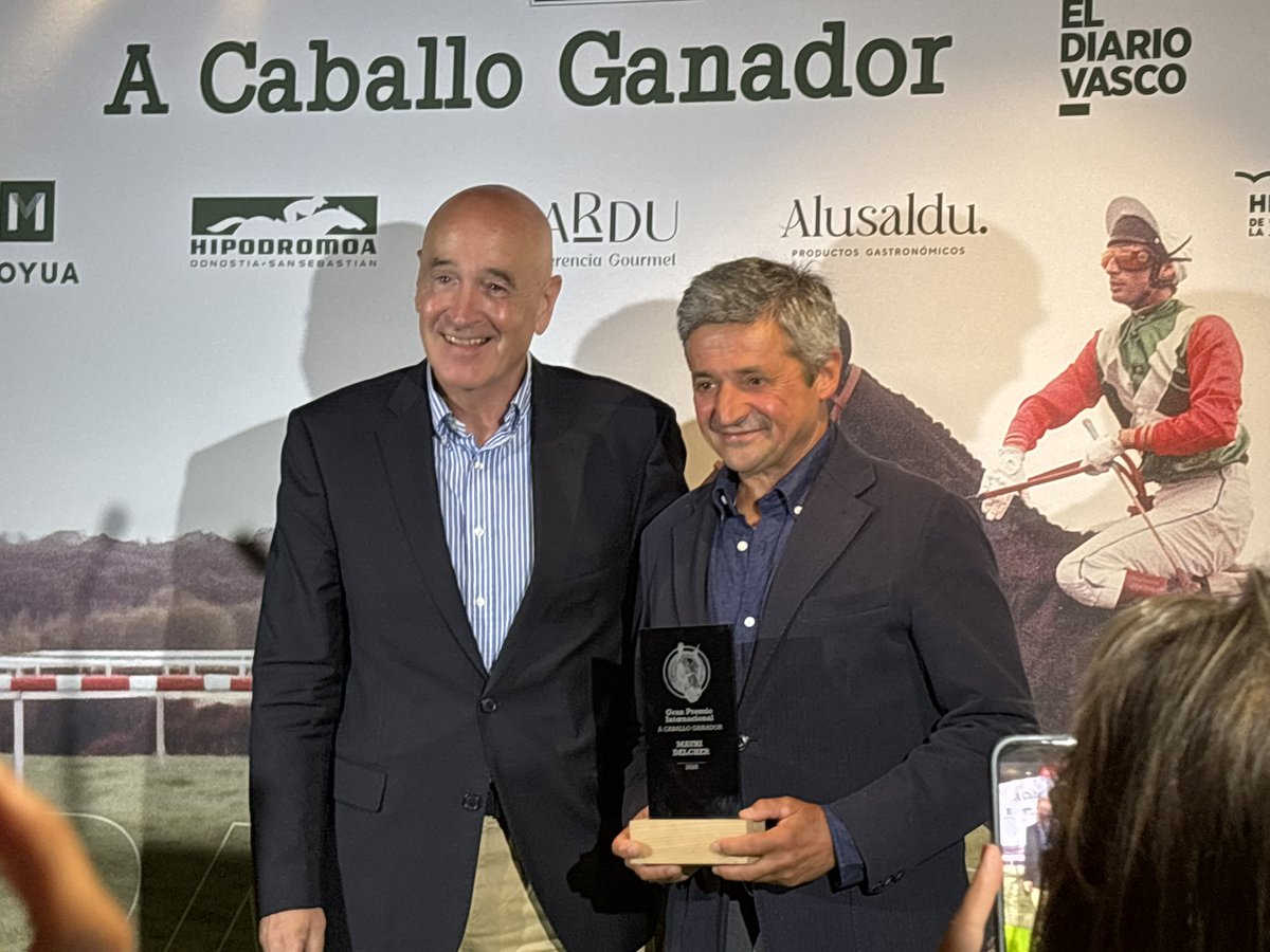 AgaloparTurf's tweet photo. Mauri Delcher sucede a Criquette  Head, Carlos Laffón y Ioritz Mendizabal como “figura internacional” en los premios A Caballo Ganador. “Un orgullo para el turf español” https://t.co/nn20xzSxUe