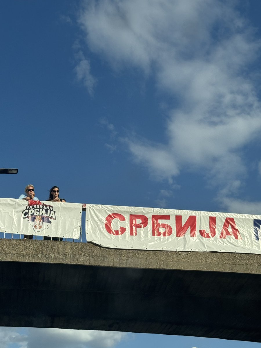 Милош Павловић tweet media
