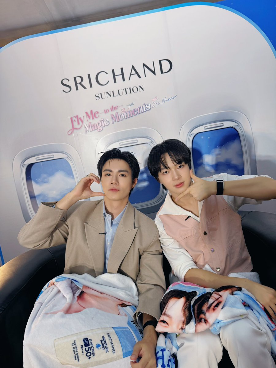 DomundiTV's tweet photo. ขอขอบคุณ @SRICHAND1948 ที่ให้เกียรติ “ซี” @zee_pruk และ “นุนิว” @CwrNew ได้มาร่วม Live พูดคุยและทำกิจกรรมสนุก ๆ ในวันนี้นะคะ 🥰

ขอขอบคุณแฟน ๆ ทุกคนที่มาเจอกัน รวมถึงแฟน ๆ ที่ติดตามรับชม Live และส่งกำลังใจมาให้ทั้งสองคนด้วยนะคะ 🫶🏻✨️

SRICHAND MAGIC MOMENTS WITH ZNN
#SRICHANDSunFlyWithZNN