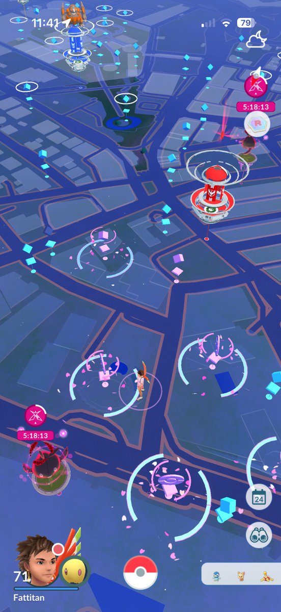 fattitan's tweet photo. @ScopelyExplore using 3 lure modules but no pokemkn showing up. This lure module bug has been around for too long https://t.co/sxEKt4Sw09