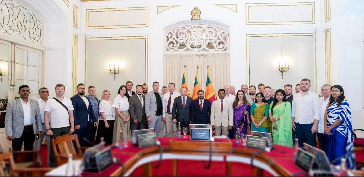 MFA_SriLanka's tweet photo. Russian Construction Sector Delegation Visits Sri Lanka to Strengthen Bilateral Economic Cooperation

Read more: https://t.co/80wLkdyyX5

#DiplomacyLK 
#lka https://t.co/BvaHZlEcYI