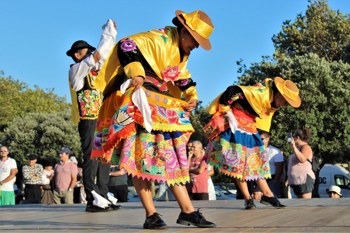 FESTISIERRA's tweet photo. FOLKLORE INTERNACIONAL

Seguimos presentando a los grupos de Folklore Internacional que nos acompañarán en esta 44 edición del Festival Internacional de la Sierra.

Señor Perú – Herencia Viva (Perú).

Más info: https://t.co/UHldIBtFvP https://t.co/1BpIxhixR0