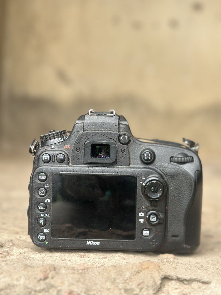 Sam_studio1's tweet photo. Nikon D610 for sell 

Price: 580k https://t.co/kfdiMpkPRx