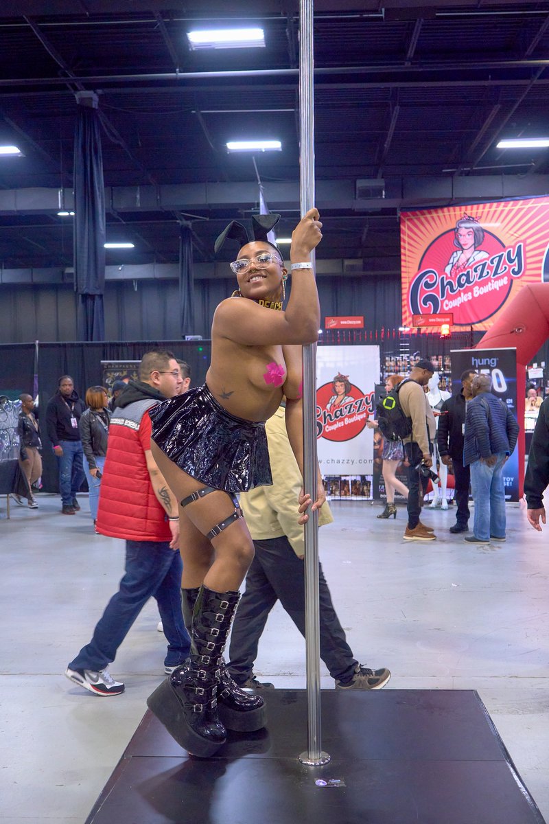 peachfuzzdagoat's tweet photo. I will have a booth at @BuyEXXXOTICA! 
I want you to stop by and hang out with me! 

NEXT SHOW: October 23-25, 2026
Location: Edison, NJ https://t.co/0Sm1OqkoTC