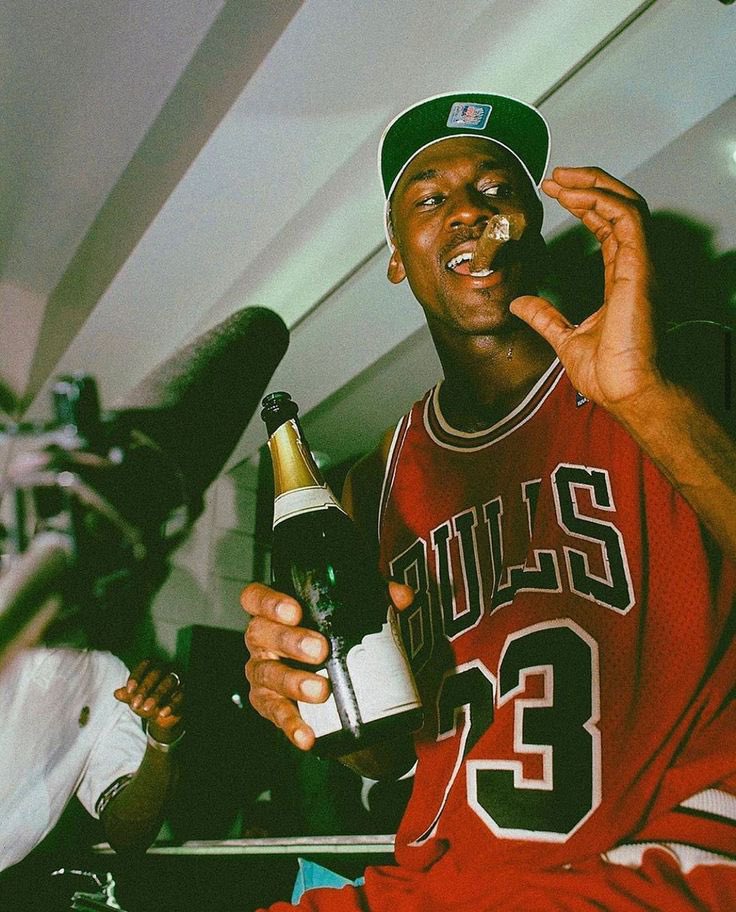 PlayerStormy's tweet photo. Youโll always be my Goat #TheReal23 https://t.co/BLqhcMQgns