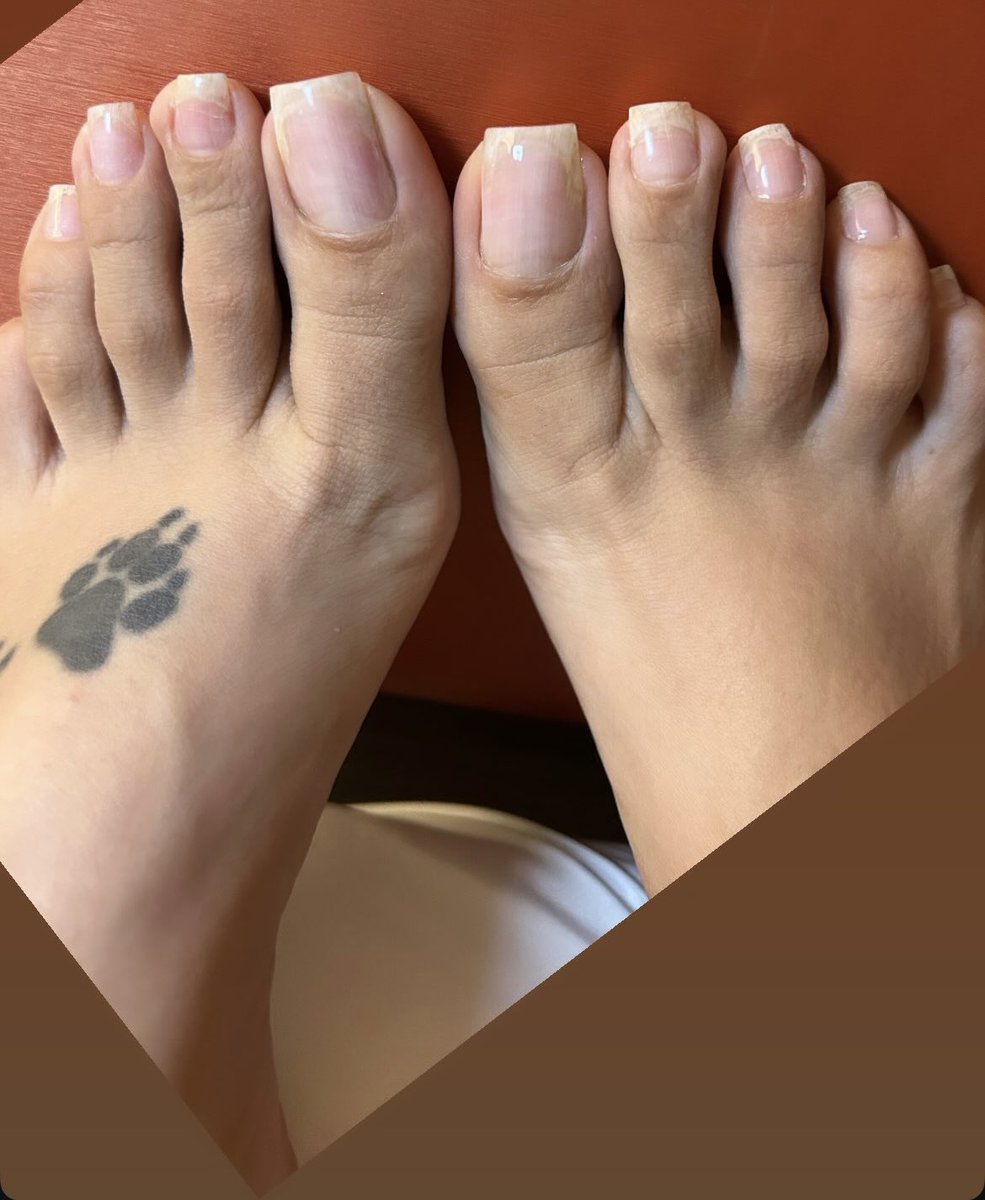 Natural_Nailss's tweet photo. Nikki Von 👣 https://t.co/skIAO8QzLj