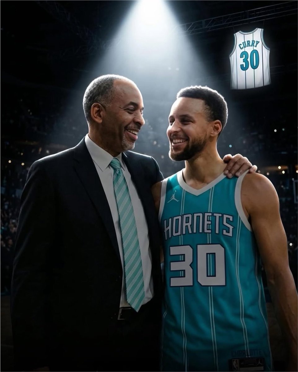 ChaHornetsOnly's tweet photo. Well Steph with LeBron not joining Golden State it’s time to request a trade  to the Hornets https://t.co/ocHkjeJSWM