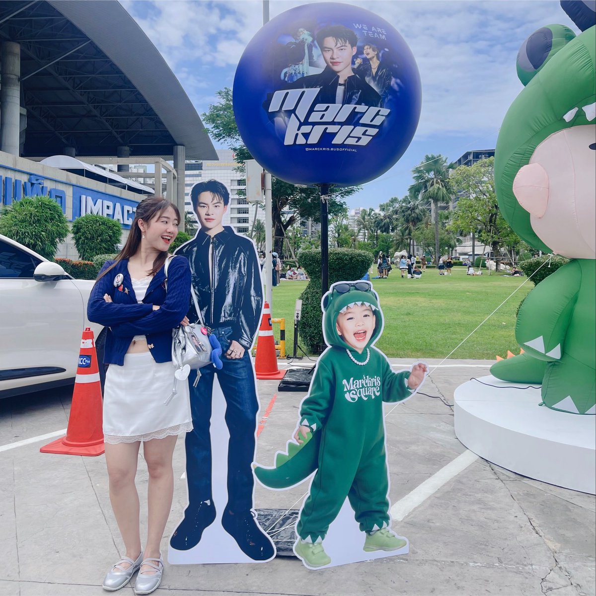 DressesViolet's tweet photo. เจอกันอีกแล้ววว เจ้าจิ้ดดด 🦖 
ตัวเล็กนิดเดียวว 🦖🤏🏻

#MARCKRIS 
#BUS_LIGHTASONE 
#BUS_LIGHTASONE_D1 https://t.co/ZAHjmfj602