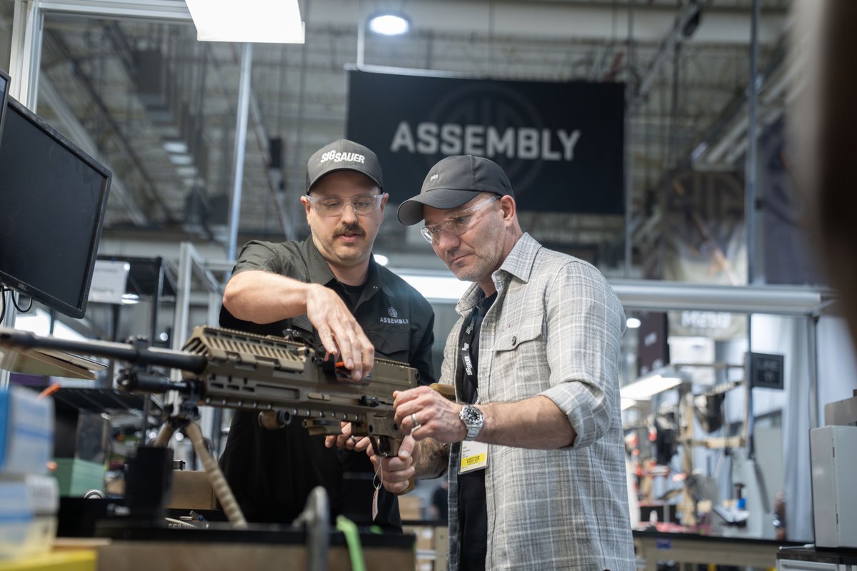 sigsauerinc's tweet photo. From the manufacturing floor to the range, it was a pleasure welcoming Shawn Ryan to our New Hampshire headquarters and giving him a firsthand look at the people, products, and innovation that define SIG SAUER.

Thanks for spending the day with us, Shawn. https://t.co/BFUZlHibe3
