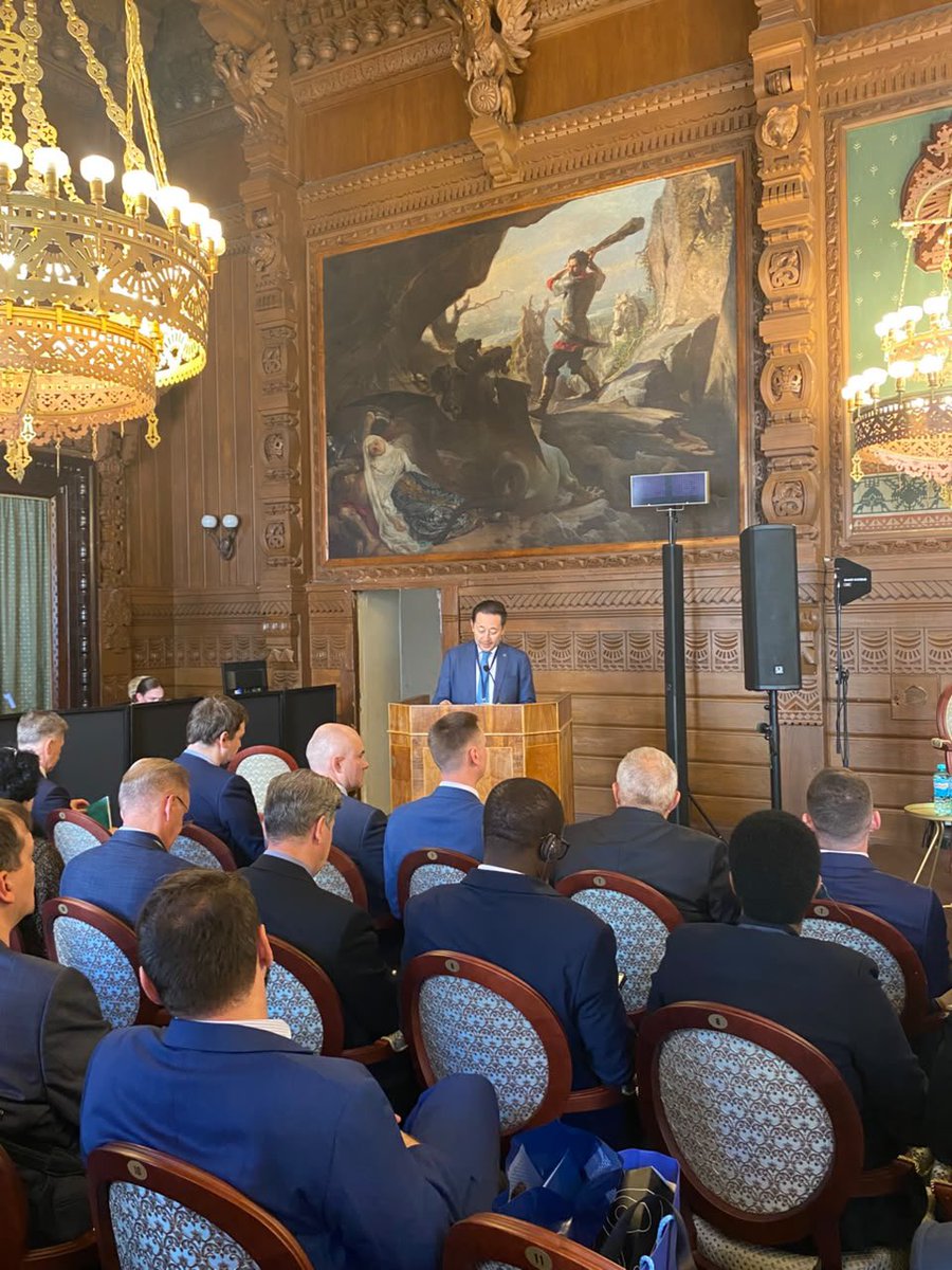 CicaSecretariat's tweet photo. В Санкт-Петербурге прошла Третья международная конференция «ICT-Crime 2026».

Выступая с приветственным словом, Генеральный секретарь #СВМДА Посол Кайрат Сарыбай подчеркнул важность #синергии в современном мире: новые вызовы требуют единого ответа от государств, международных организаций, экспертного сообщества и частного сектора.

Понимание общих вызовов и их взаимосвязанности лежит в основе совместной работы государств-членов #СВМДА в рамках ��змерения «Новые вызовы и угрозы». 
Продолжая практику обмена опытом на полях форума #ICTCrime, ГЧ #СВМДА провели семинар на тему противодействия использованию #ИКТ в преступных целях.

Больше информации о конференции ICT-Crime 2026 и семинаре СВМДА: https://t.co/3qZoSBIeuL