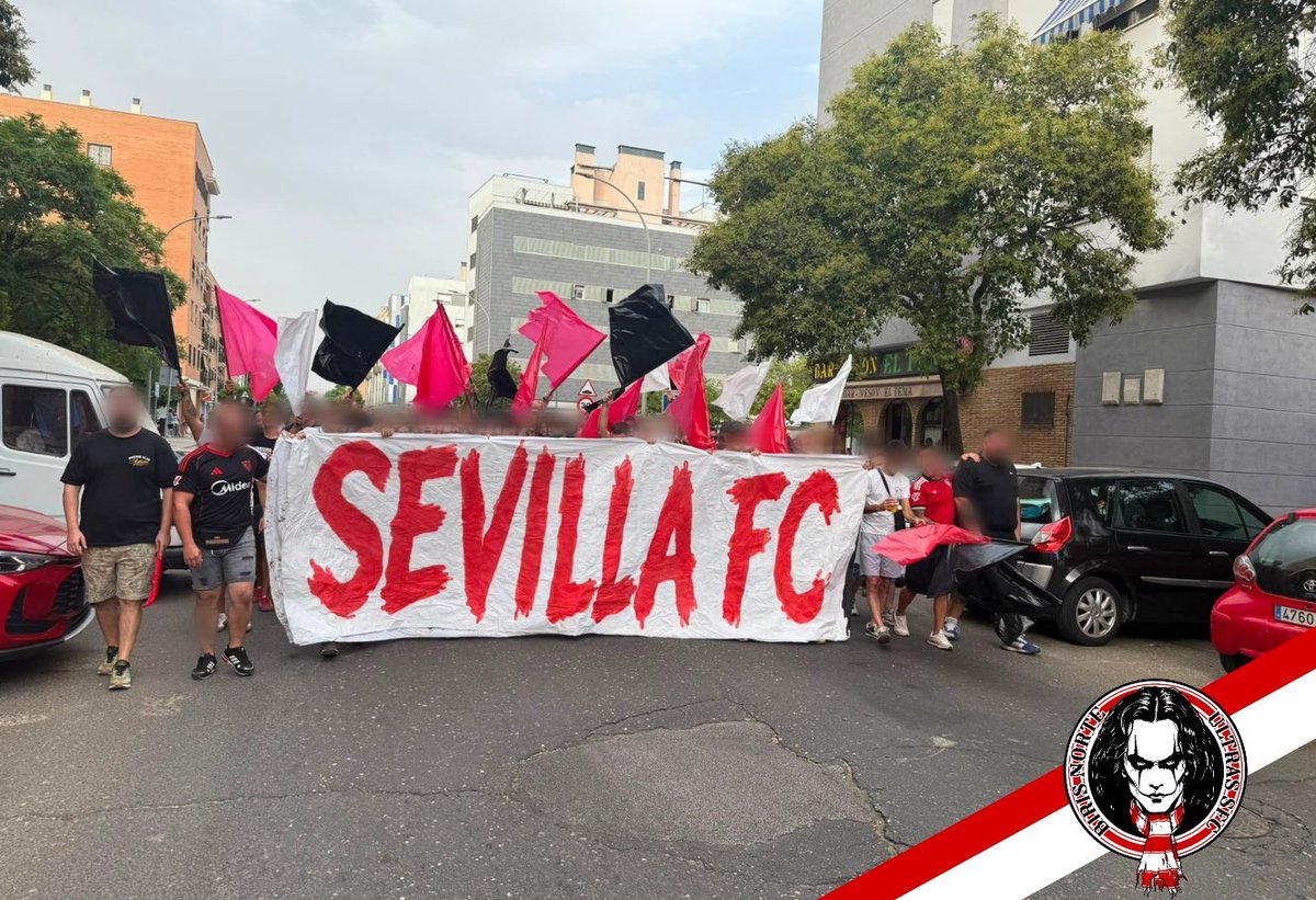 UltrasAccountOF's tweet photo. Primer #OnTour de la temporada. 
Biris Norte en Córdoba.

Córdoba CF-Sevilla FC
23/07/26
#ultras https://t.co/f4QtexUWjz
