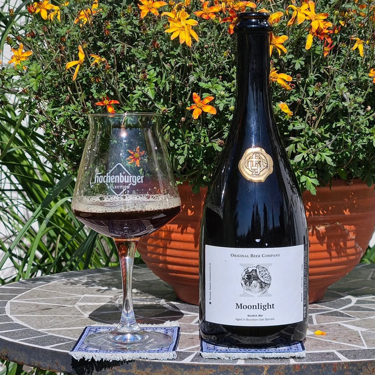 brunnenbraeu's tweet photo. Original Beer Company – Barrel Series Generation II – Moonlight – Scotch Ale – Aged in Bourbon Oak Barrels (*****) 9,5%
#beeronthecarpet #beerwithaview https://t.co/P1kbDsRykY