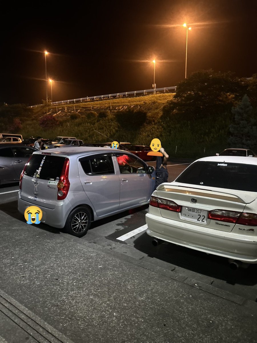 heikocl1's tweet photo. 掛道でミラのおっさんに絡まれてミラの曇った窓拭く事になった挙句一生話聞かされて帰れなくなった。。
なんなの💦💦💦💦💦💦💦💦 https://t.co/cfrm740RQv