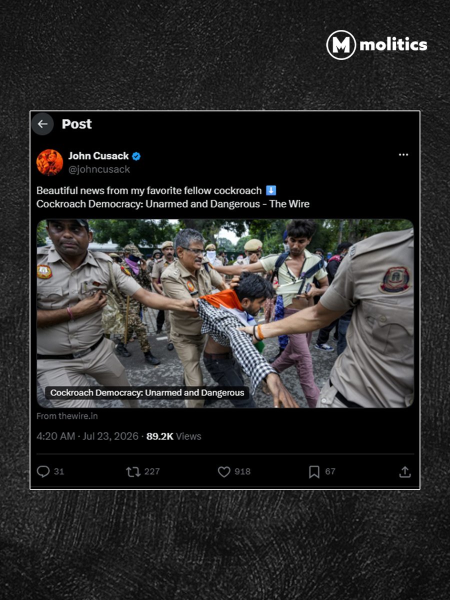 moliticsindia's tweet photo. बुकर पुरस्कार विजेता हॉलीवुड अभिनेता जॉन क्यूसैक ने NEET पेपर लीक मामले को लेकर प्रदर्शन कर रहे भारतीय छात्रों के समर्थन में आवाज़ उठाई है। उन्होंने छात्रों की निष्पक्ष परीक्षा, पारदर्शिता और जवाबदेही की मांग का समर्थन करते हुए कहा कि युवाओं के भविष्य से जुड़े ऐसे मुद्दों पर उनकी आवाज़ सुनी जानी चाहिए। उनके समर्थन के बाद यह मुद्दा अंतरराष्ट्रीय स्तर पर भी चर्चा का विषय बन गया है और छात्रों के आंदोलन को वैश्विक स्तर पर नई पहचान मिली है।

#NEET #NEETPaperLeak #JohnCusack #StudentProtest #NTA