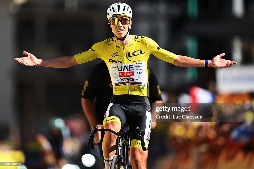 Watts2Win's tweet photo. 🇫🇷 #TdF2026 ⛰️ Alpe d'Huez | 13,8km / 8,1%
⏱️ 35'28 | Tadej Pogačar 🇸🇮
⚡️ 6,97 W/kg   ⏫ 1890m/h
💥💥 Tellement monstrueux que le site a sauté 😂
Chronos, watts et indices de performances à venir !
#LesRP https://t.co/BuZ706jmJE