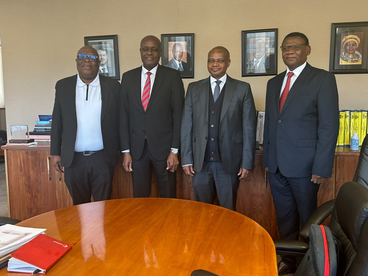 IamMzilikazi's tweet photo. Johannesburg Director of Public Prosecution (DPP), Advocate Andrew Chauke, was back at work today after he was on suspension for more than 12 months following accusations that were levelled against him by former @NPA_Prosecutes boss, Advocate Shamila Batohi.
Chauke was cleared by #NkabindeInquiry which concluded that he was fit and proper. 
President Cyril Ramaphosa sent Chauke a letter this week informing him that he was cleared. 
“Having carefully considered the report of the panel and its findings in respect of all allegations contained in the Terms of Reference, I am satisfied that the allegations against you have not been substantiated by the evidence presented before the enquiry.” The president wrote.