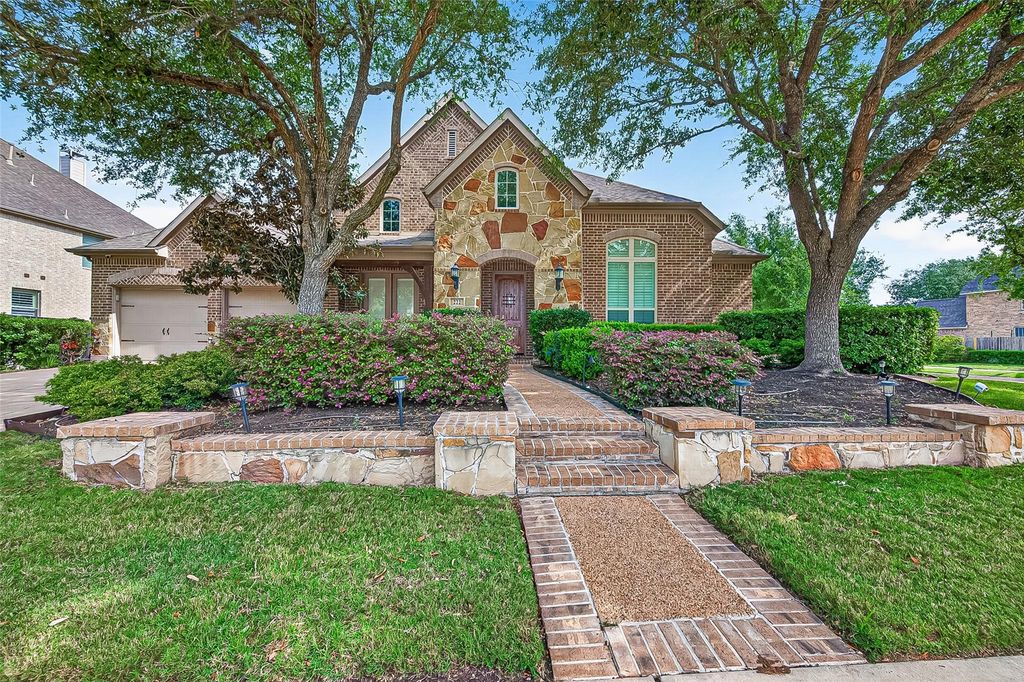 TexasTierRealty's tweet photo. Join us tomorrow for our open house!!

Saturday , July 25: 11am to 1pm. 
222 Chatham Ave, Sugar Land 
4 bedroom, 5 and half bath, $864,900

#openhouse #openhouseweekend #openhousesaturday #housegoals #househunting https://t.co/WvZ0s6fRKg