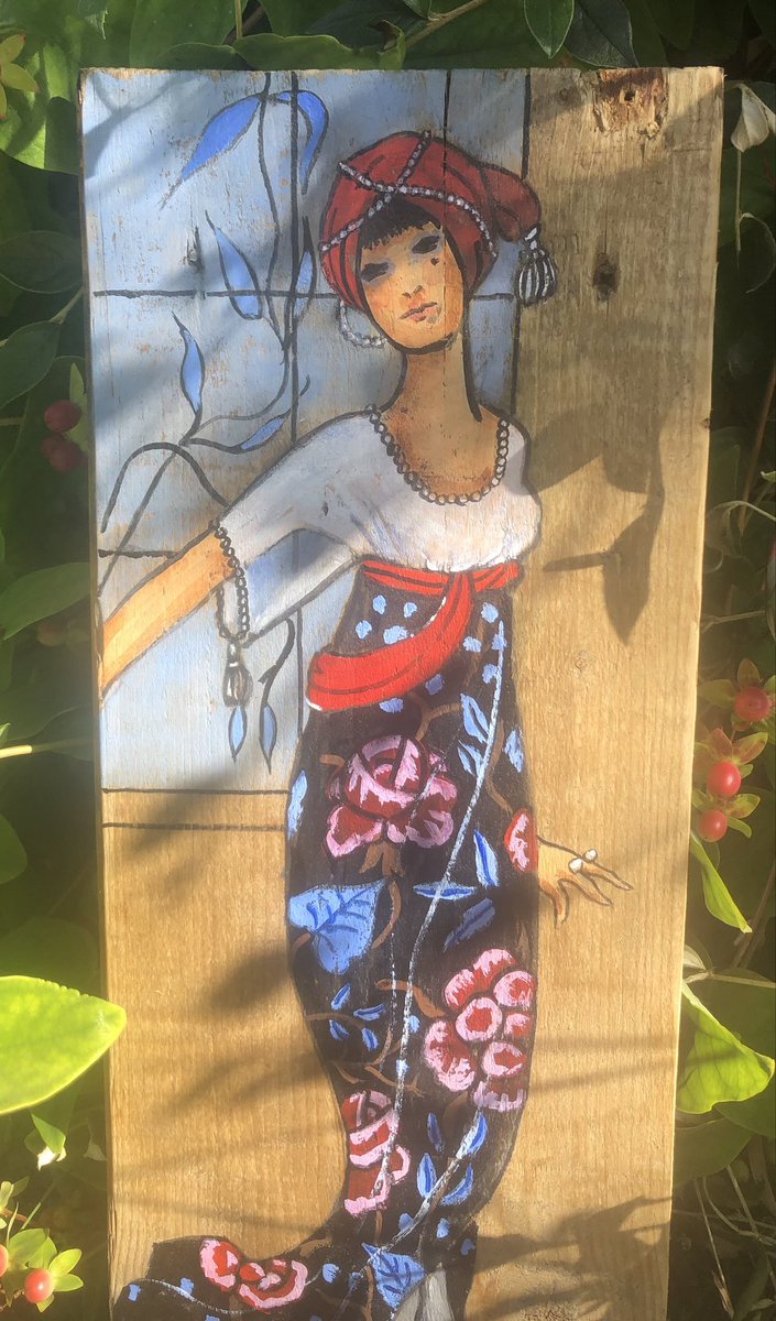 junerobin's tweet photo. My version on a piece of wood in the garden #arttherapy☀️ https://t.co/SlSS1mG6xO
