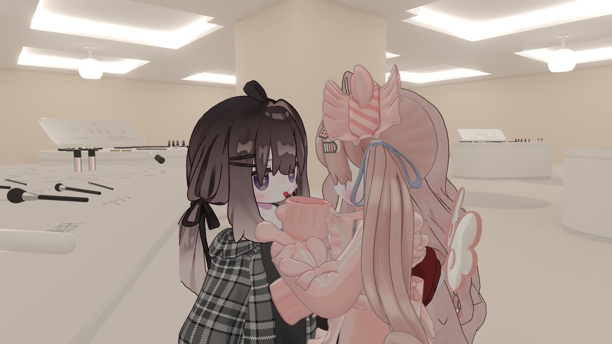 suumo_2's tweet photo. メイク上手な人たちにおまかせでメイクしてもらった https://t.co/dphcKrTnBg