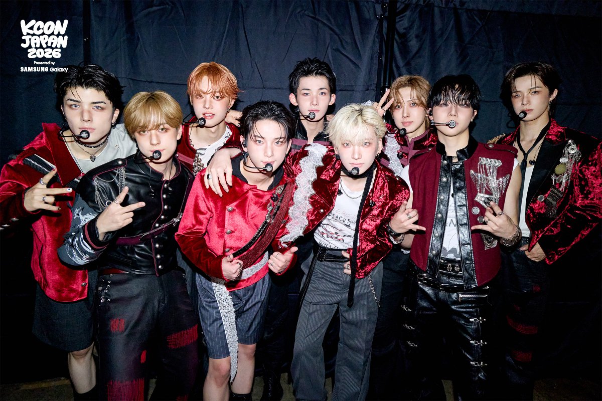 kconjapan's tweet photo. [#KCONJAPAN2026] PHOTO DUMP : BACKSTAGE

POV: You somehow got backstage at KCON. 
Random moments, favorite memories, and everything in between!

📸 #andTEAM 

*𝘈𝘭𝘭 𝘤𝘰𝘯𝘵𝘦𝘯𝘵 𝘢𝘳𝘦 𝘳𝘶𝘯 𝘢𝘤𝘤𝘰𝘳𝘥𝘪𝘯𝘨 𝘵𝘰 𝘢𝘳𝘵𝘪𝘴𝘵 𝘢𝘯𝘥 𝘰𝘯-𝘴𝘪𝘵𝘦 𝘤𝘰𝘯𝘥𝘪𝘵𝘪𝘰𝘯𝘴.

-
KCON JAPAN 2026 
MAY 8-10 
Makuhari Messe 

Let's #KCON