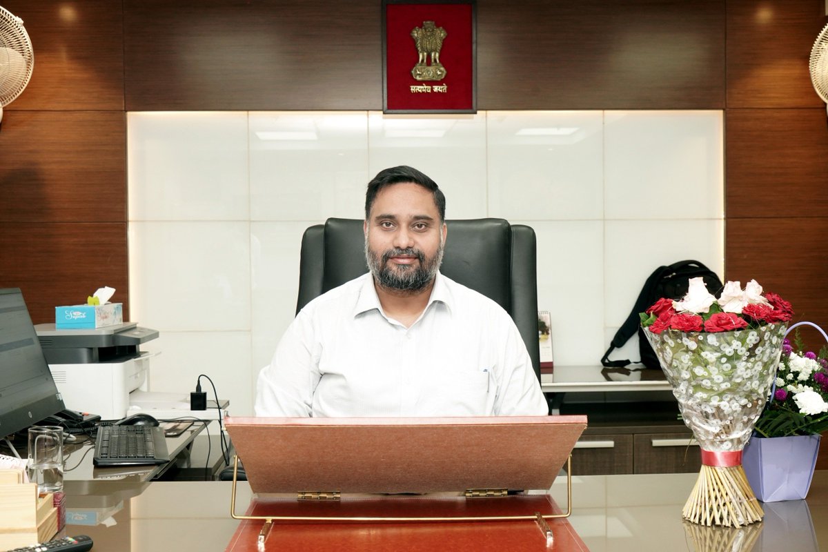 MCChandigarh's tweet photo. A warm welcome to Sh. Harpreet Singh Sudan, IAS, on joining the Municipal Corporation Chandigarh as Special Commissioner.
We wish him a successful tenure as he takes on this important responsibility in advancing efficient, citizen-centric governance and strengthening municipal services across Chandigarh.
#MunicipalCorporationChandigarh #Chandigarh #GoodGovernance #PublicService #IAS