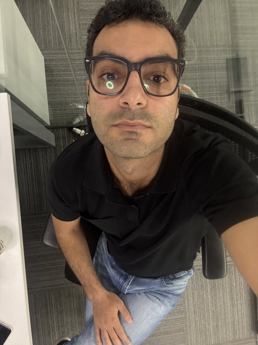 كائن الأحمد tweet media