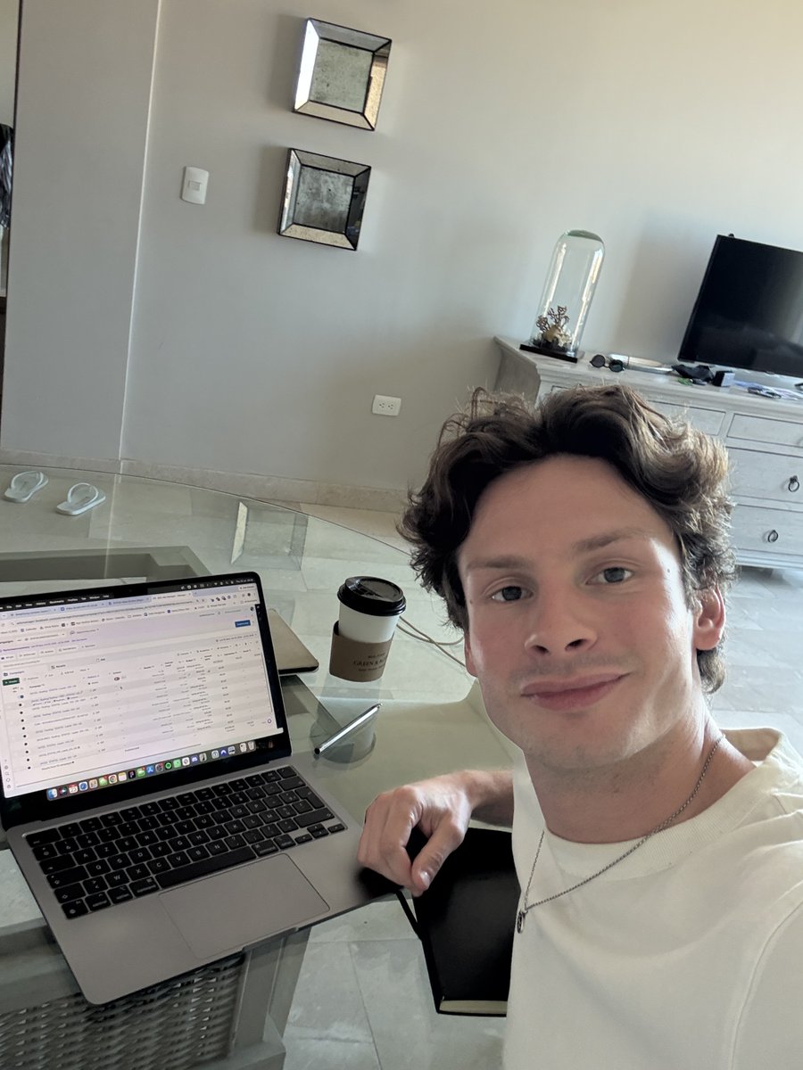 Simon Robert tweet media