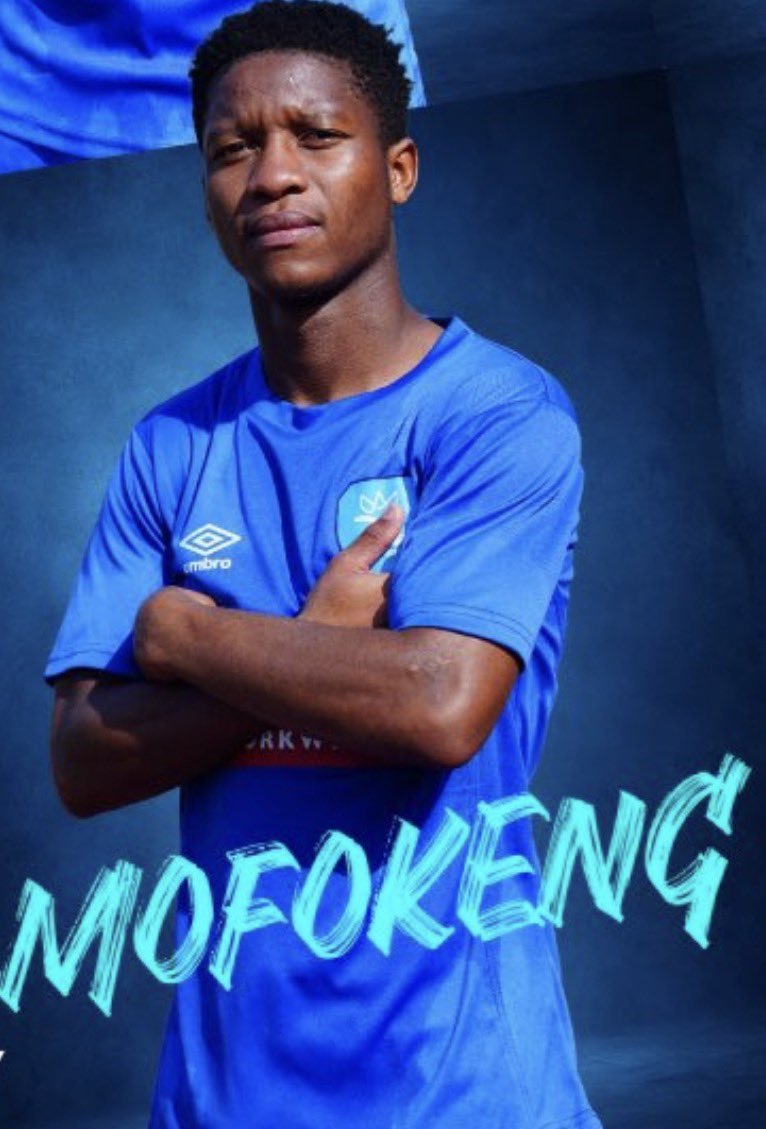 A_B_Ditlhobolo's tweet photo. Contract Details

22-year-old right-back Kabelo Mofokeng has joined Durban City on a three-year deal.

The former Orlando Pirates academy player was previously on the books of Casric Stars. https://t.co/RcVv8JS8Wj