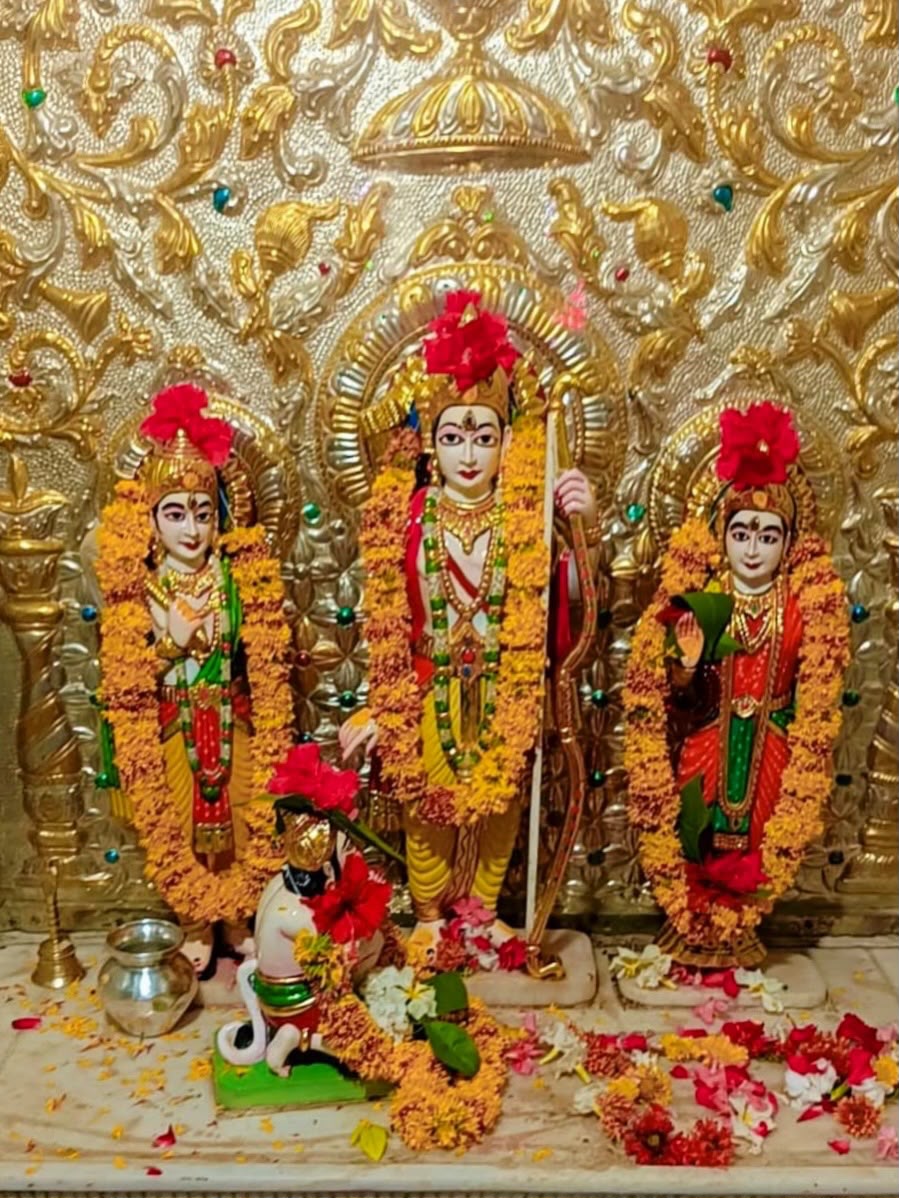 VaradaHanumanji's tweet photo. श्री हनुमानजी मन्दिर, वराड़ा
॥#जय_श्री_राम॥
🙏 श्रींगार दर्शन 🙏
शुक्रवार, 24 जुलाई 2026
मारवाड़ी मो. सं. २०८३
आषाढ़ शुक्ल पक्ष, १० (दशमी)
Friday, 24 Jul 2026
Shree Hanumanji Mandir, Varada
#WaradaHanumanji #Hanumanji #Varada #Hanuman #JayShreeRam #हनुमान #सिरोही #Warada https://t.co/0KKGv3HAej