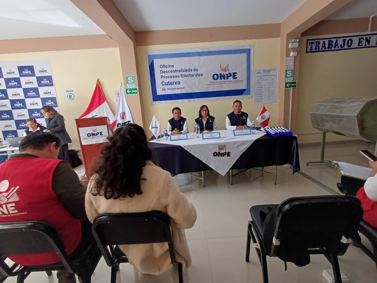 ONPE_oficial's tweet photo. #ONPEInforma | Hoy, 24 de julio, instalamos las 125 Oficinas Descentralizadas de Procesos Electorales (ODPE), que estarán a cargo de organizar y ejecutar las Elecciones Regionales y Municipales 2026.
#ERM2026 https://t.co/hK4AgW67qD