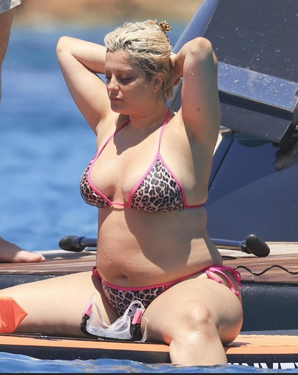 soup4u_'s tweet photo. Bebe Rexha soaks up the sun in Ibiza' - Website June 2026 https://t.co/zPSk0WpShE