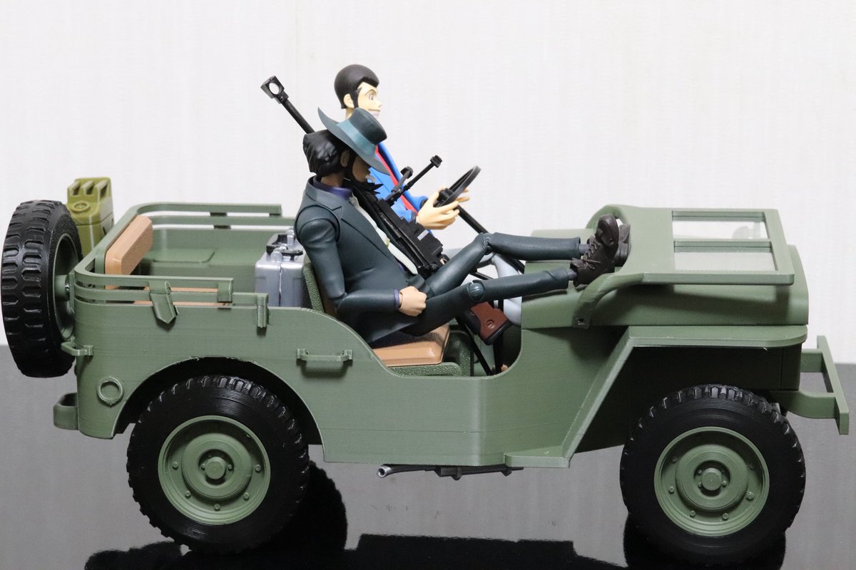 tuvpg's tweet photo. #深夜の小武器庫部
#リトルアーモリーを装備
#toyphotography

お題『退却(retreat)』 https://t.co/uckrHwq28J