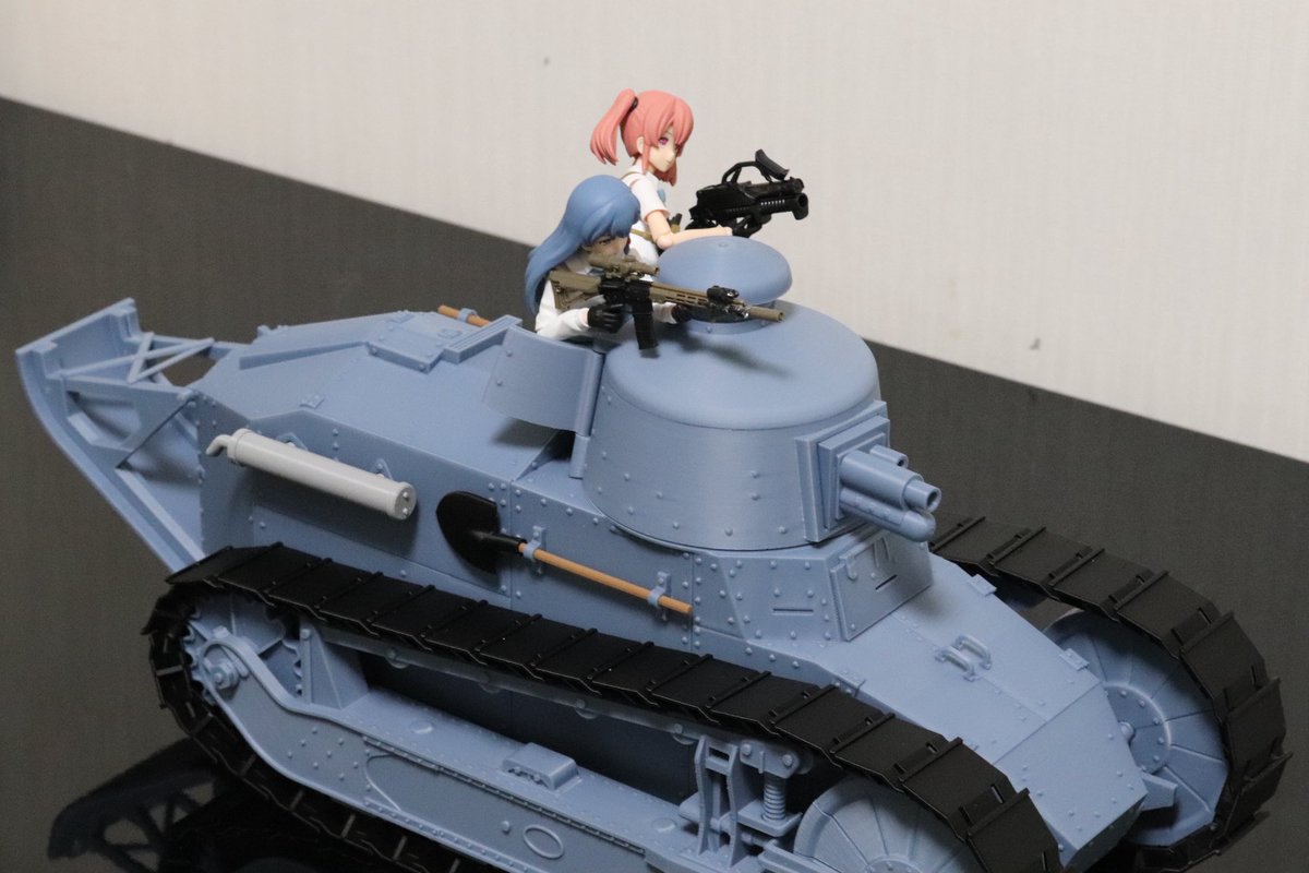 tuvpg's tweet photo. #深夜の小武器庫部
#リトルアーモリーを装備
#toyphotography

お題『退却(retreat)』 https://t.co/uckrHwq28J