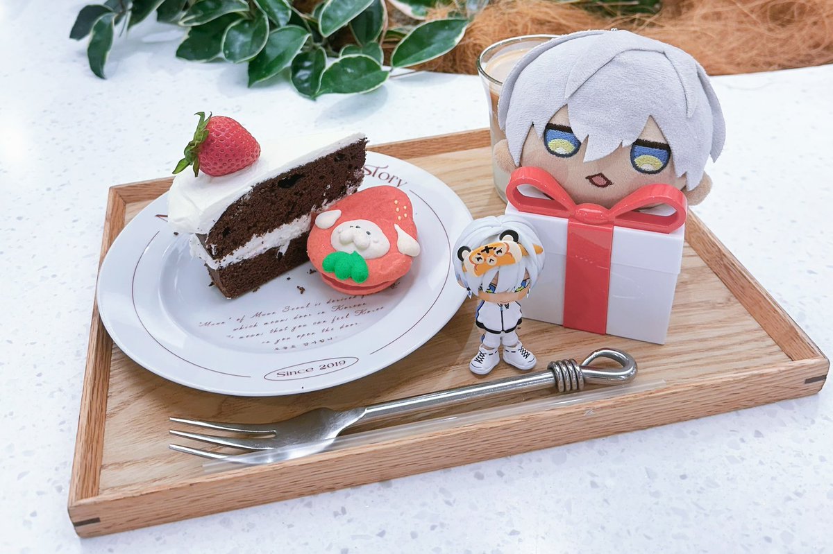 _lriras's tweet photo. ㅤㅤㅤ
ʜᴀᴘᴘʏ ʙɪʀᴛʜᴅᴀʏ︎︎ 💧🤍🤍
ㅤㅤㅤ
#イブラヒム誕生日おめ
ㅤㅤㅤ https://t.co/k00S5FeWk5