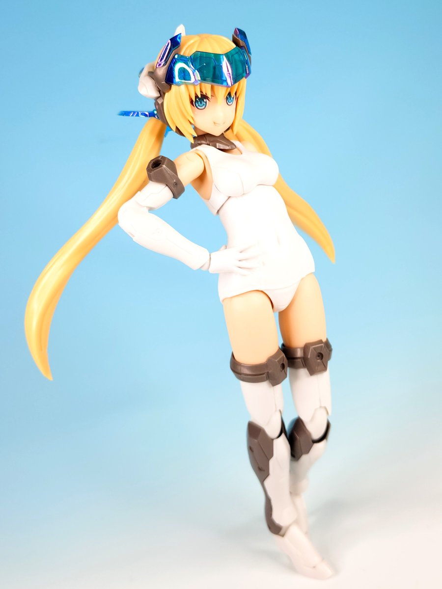 なにやらスク水が話題になってますね。 とゆわけで(？)フレズヴェルク