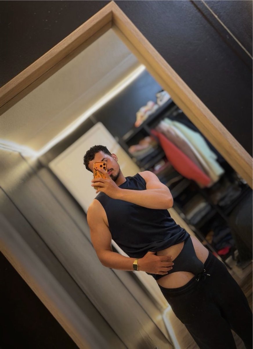 SortoAbner's tweet photo. #latino #mens #fun https://t.co/MbmPDUDJw9