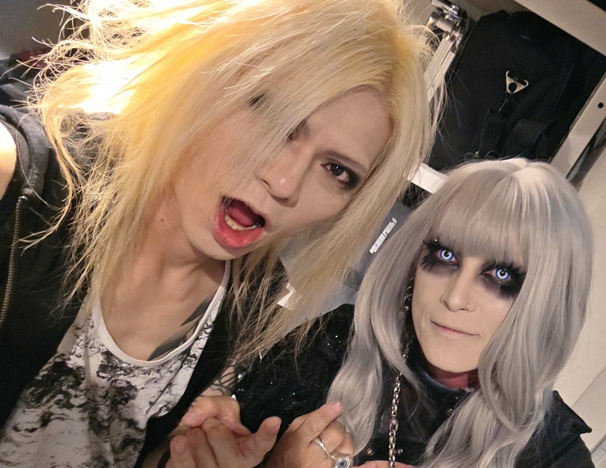 ramendrumbeer's tweet photo. 今日はVellselk 心斎橋CLAPPERありがとうございました！

MONSTERS 1 PAGE 2周年おめでとう&amp;呼んでくれてありがとでした！

THE SOUND BEE HDのDAISUKEさんと記念に。

主催のMONちゃんメンバーと撮り忘れてました(笑) https://t.co/D0f80gc6n2