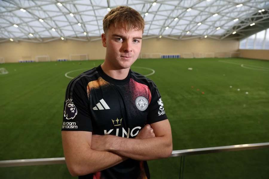 lcfcglobe0's tweet photo. 🚨🦊 Leicester City have received offers for academy product Tom Wilson-Brown.

The 21 year old defender is currently not with the squad in Spain and is looking for options #lcfc https://t.co/1v1U6hD0vC