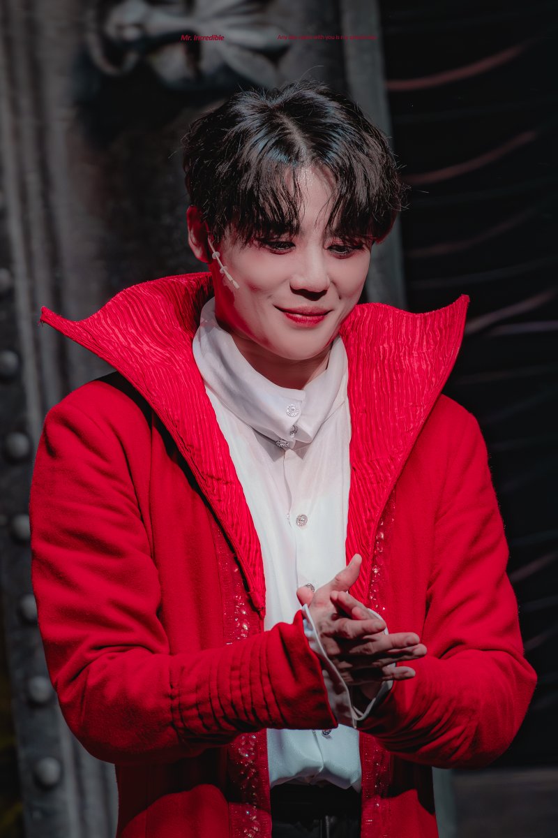 lucylallaice's tweet photo. 260723 뮤지컬 드라큘라 YES24DAY 7.5PM
🔗https://t.co/riks97QqnL

#김준수 #XIA #샤큘 https://t.co/lm6LaxbYzo