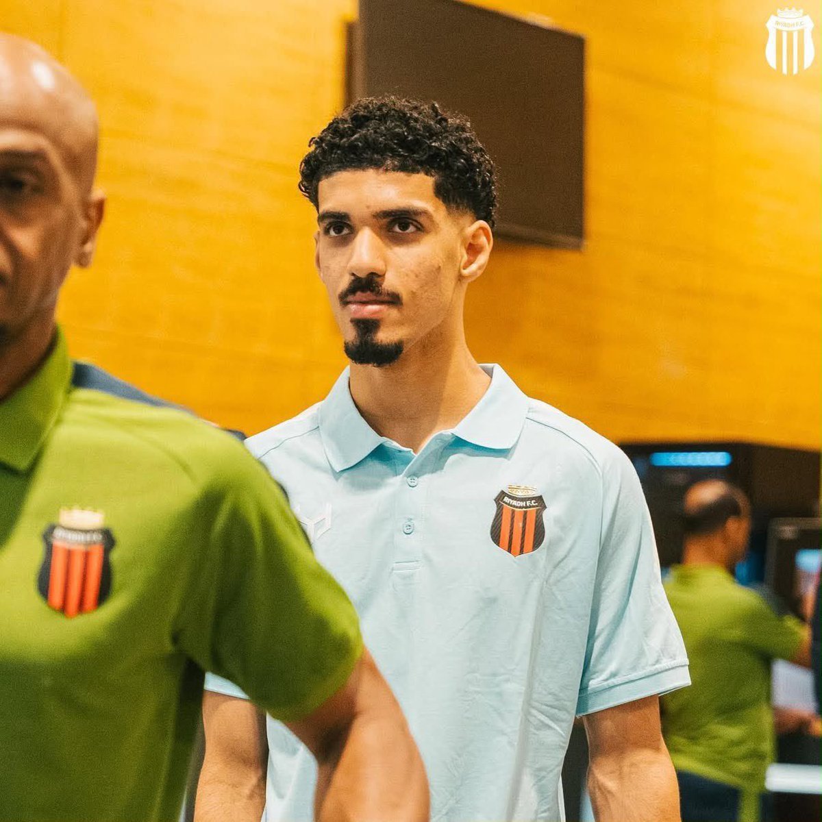 Talents_Saudi's tweet photo. 🚨🇸🇦 Ahmed Al-Siyahi has attracted interest from several European clubs following his impressive season with Al-Riyadh.

One to watch. 👀🇸🇦

🗞️ @sachatavolieri https://t.co/twPZ5WSC2p