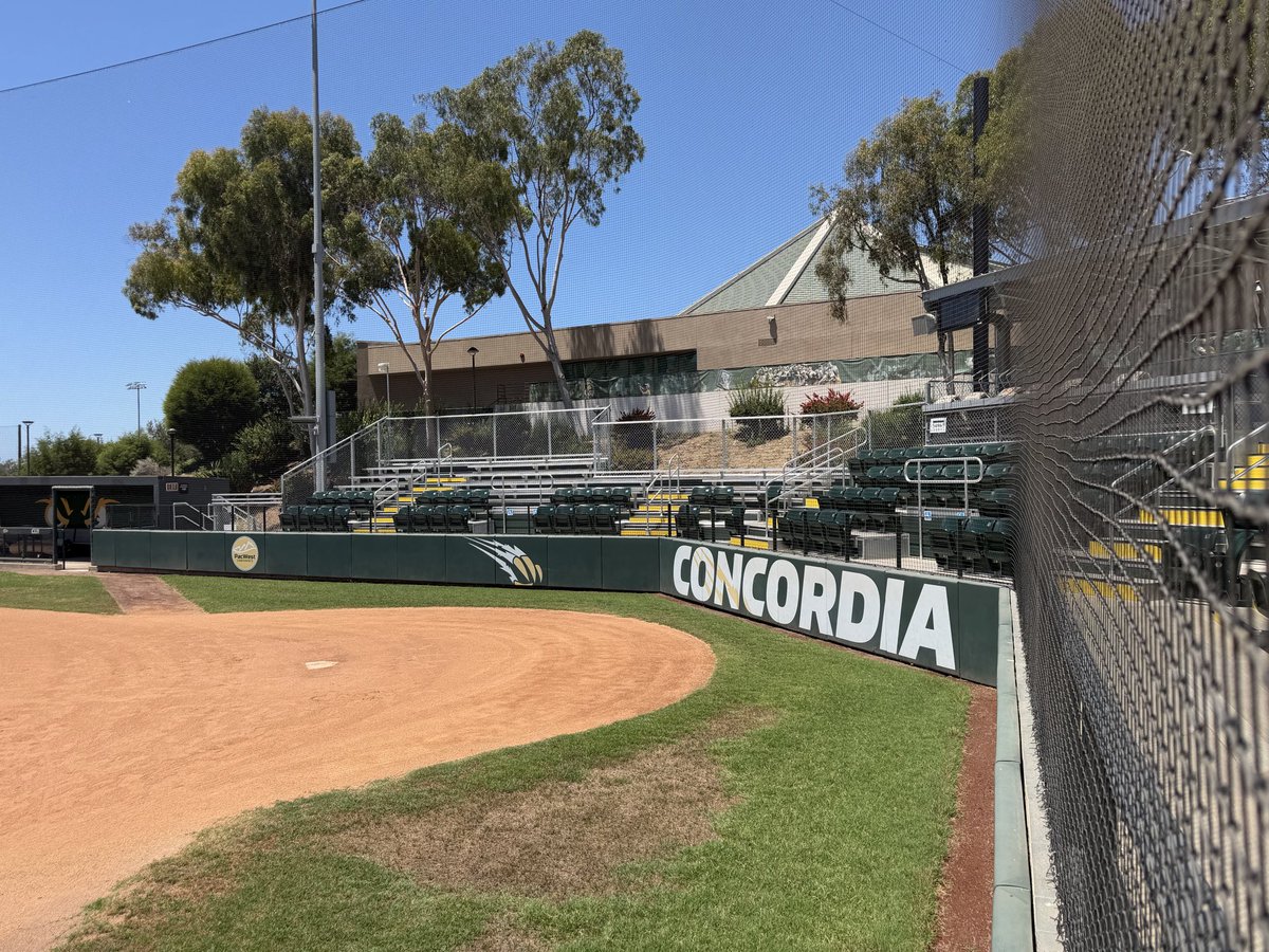 KenziFourkiller's tweet photo. @CrystalRosenth1 beautiful facilities! Thought we would stop by while we were in your city! https://t.co/h9Xk1tyAxX