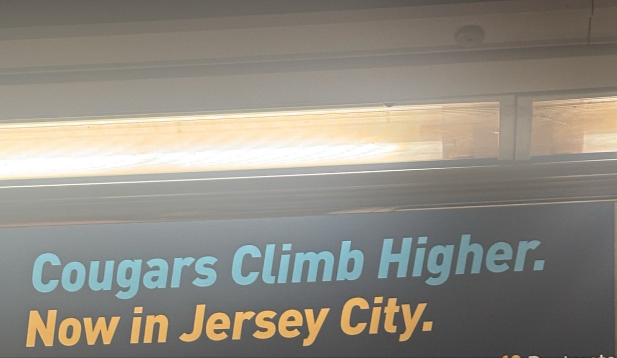 UnderwaterMoose's tweet photo. This is your sign to be heightmaxxing https://t.co/Ba8OgfFVm6