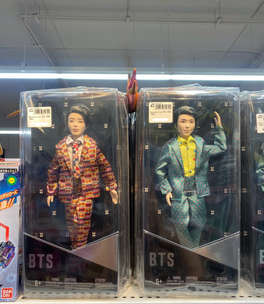 Cwo01234's tweet photo. รับหิ้ว #BTS x #Mattel Idol fashion Doll จากร้านของมือสองญี่ปุ่น
มี RM , Jimin ตัวละ 580.- 
🚛ส่งฟรี / กรุงเทพนัดรับ BTS พระโขนงลด 50.- ค่าา 
#ตลาดนัดบังทัน #tinytan #bts #ตุ๊กตาบังทัน #ตลาดนัดอาร์มี่ #ตลาดนัดรถไฟบังทัน https://t.co/RS0FejV1Sh